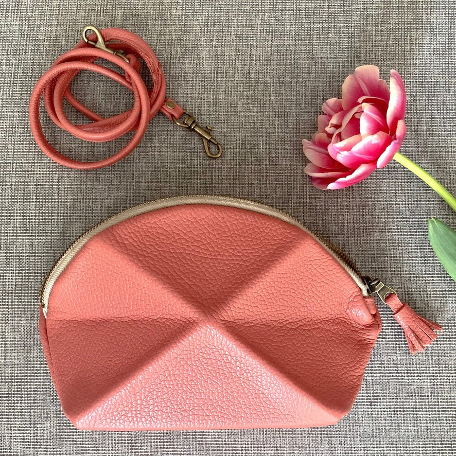 Pyramid cross body bag - Salmon pink - limited edition