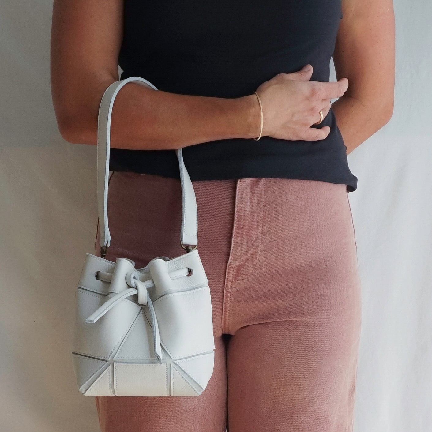 mini bucket bag ivory by lara kazis