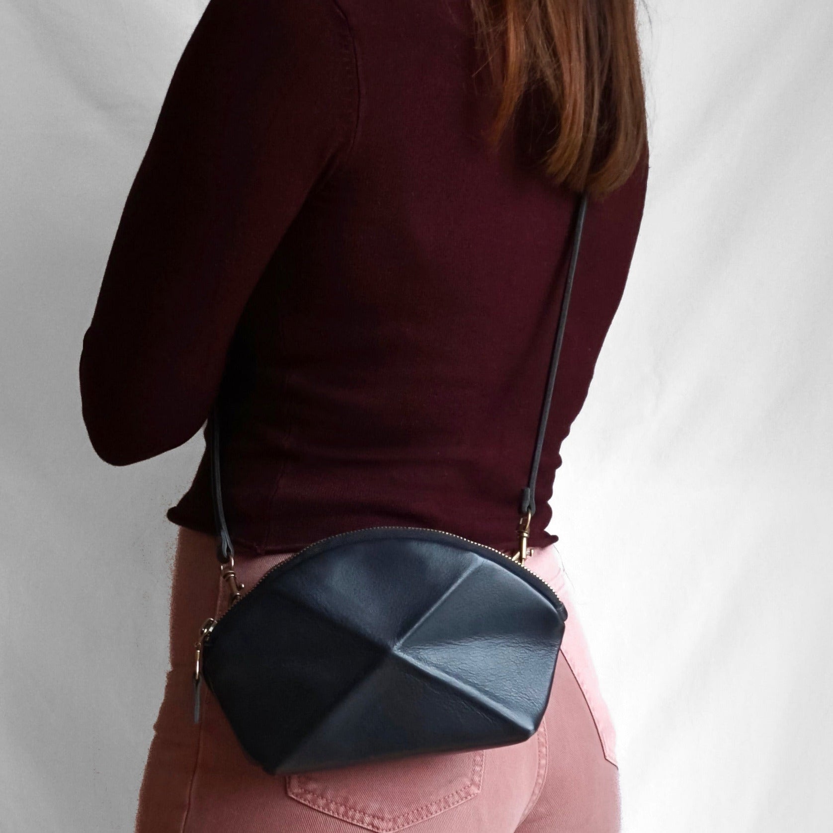 Black pyramid crossbody bag Clearance