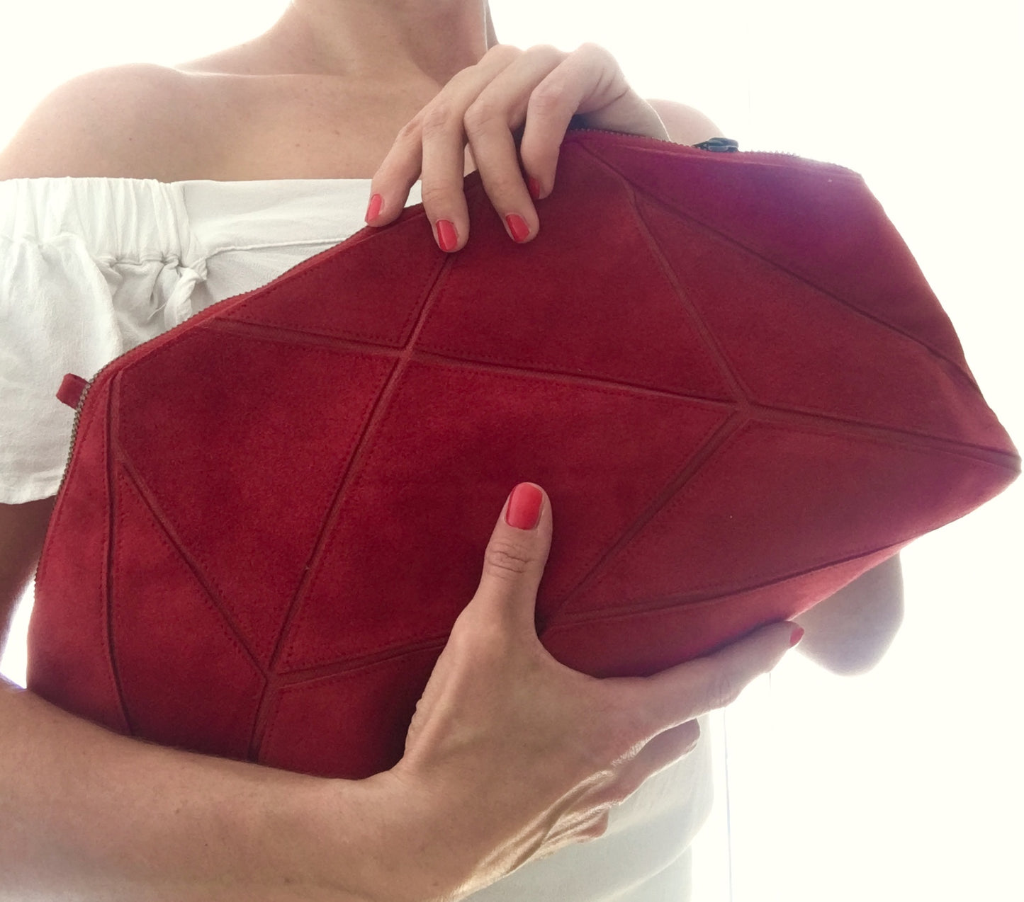 Faltbare Clutch – Origami-Tasche – rotes Wildleder