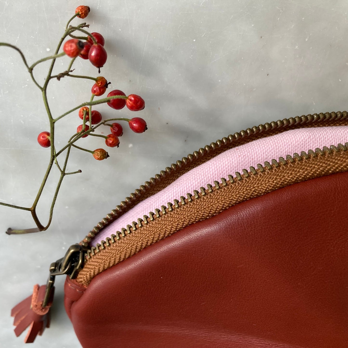 Pyramid cross body bag - Chocolate brown