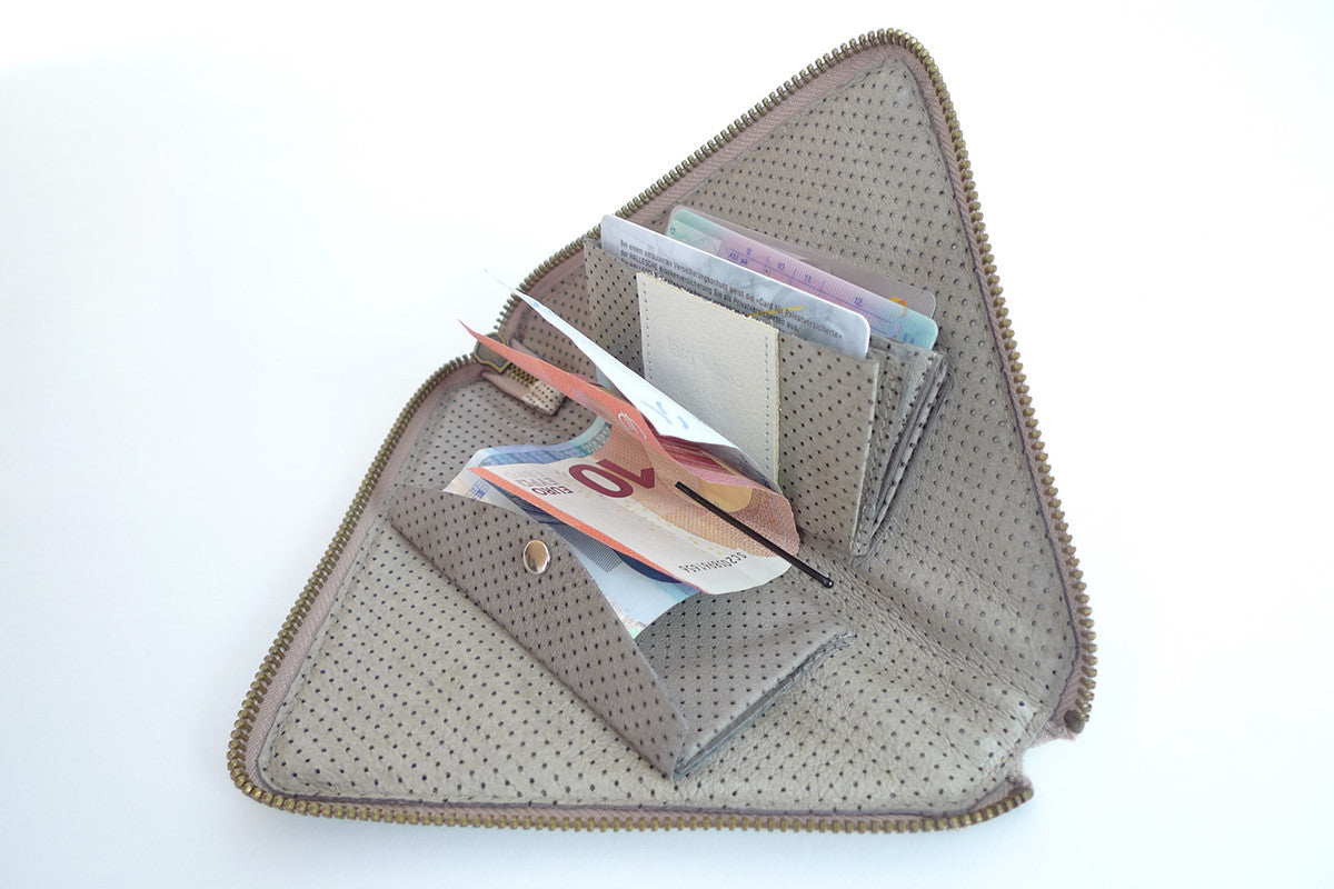Dreieckige Geldbörse mit Reißverschluss – graues Wildleder